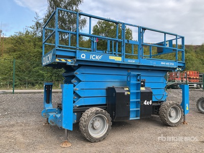 2017 Genie GS-5390 4x4 Diesel Scissor Lift