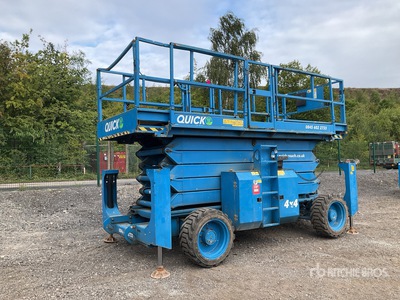 2016 Genie GS-5390 4x4 Diesel Scissor Lift