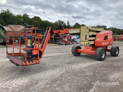 2016 JLG 520AJ 4WD Diesel Articulating Boom Lift