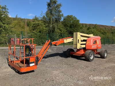 2016 JLG 520AJ 4WD Diesel Articulating Boom Lift