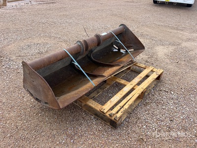 1700 mm Cleanup Godet دلو حفارة