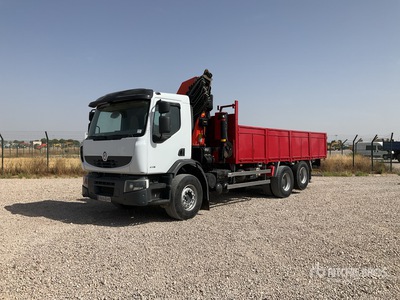 2008 Renault P Lander 410.26 Flatbed Truck with Crane
