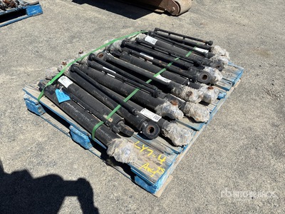 Quantity of (21) VIO 25/35/SV40 Thumb Cylinder