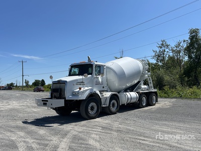 2010 Western Star 4900 8x4 Mixer Truck