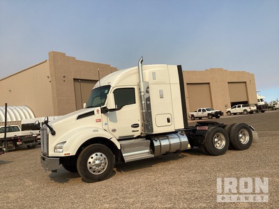 2025 Kenworth T880 6x4 Ciągnik siodłowy T/A z kabiną sypialną