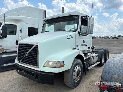 2008 Volvo VNM 6x4 T/A Sleeper Truck Tractor (Inoperable)