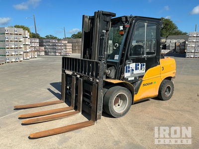 Hyundai 50DA-9 10780 lb Pneumatic Tire Carretilla Elevadora