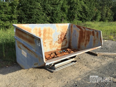 Self-Dumping Hopper