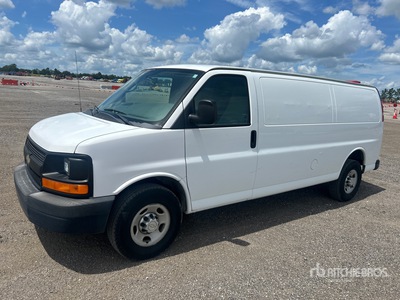 2013 Chevrolet Express 2500 Cargo Van