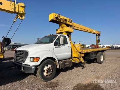 RO Stinger 2 TC-60 12500 lb Straight Boom on 2003 Ford F-650 4x2 Kranwägen