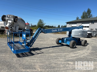 2013 Genie S-45 4WD Diesel Telescopic Boom Lift