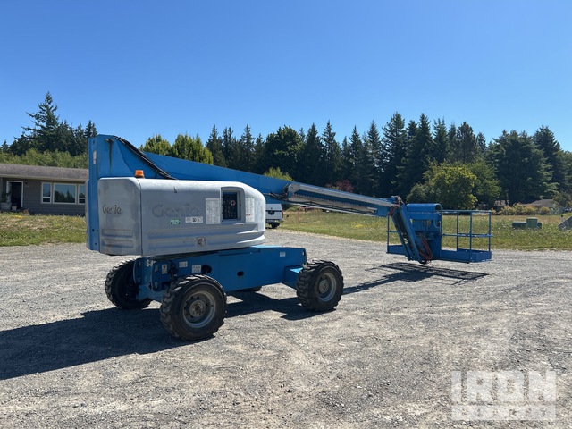 ELEVADOR TELESCóPICO 2013 GENIE 4WD S45