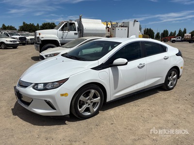 2018 Chevrolet Volt Plug-In Hybrid Automobile