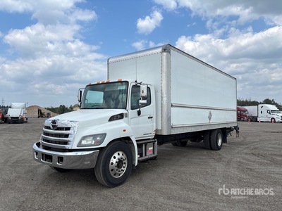 2018 Hino 268 4x2 Van Truck