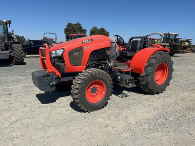 Kubota M5L-111-SN Utility Tractor