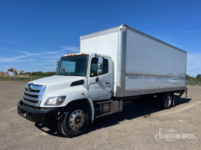 2019 Hino 268 4x2 Camion fourgon