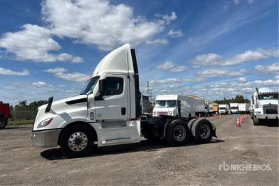 2020 Freightliner Cascadia 126 6x4 トラックトラクター（T/A）
