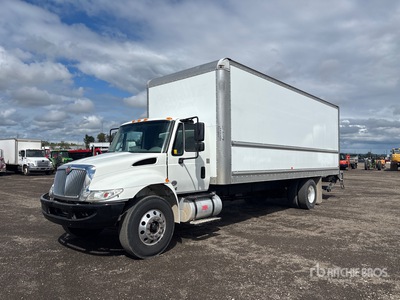 2019 International Durastar 4300 4x2 Autocarro furgonato