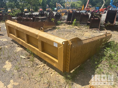 Articulating Truck Tailgate