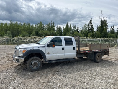 2012 Ford F-450 XL 4x4 Crew Cab Flatbed Truck