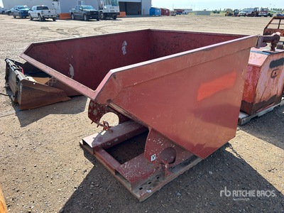 Self-Dumping Hopper
