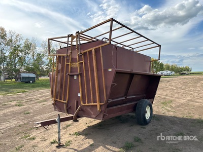 Cypress Industries Portable Creep Livestock Feeder