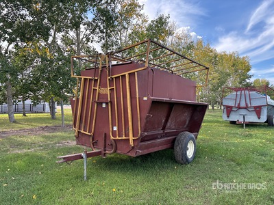 Cypress Industries Portable Creep Livestock Feeder