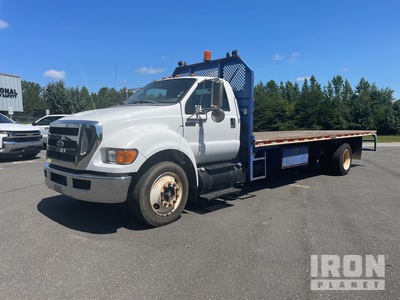 2013 Ford F-650 XL 4x2 Flatbed Truck