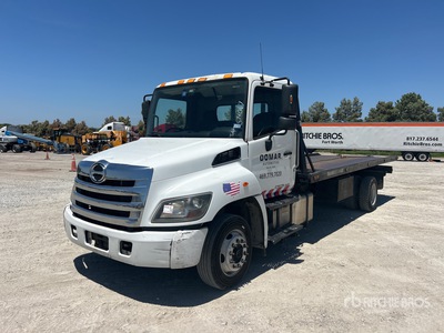 2019 Hino 258 4x2 Rollback Truck
