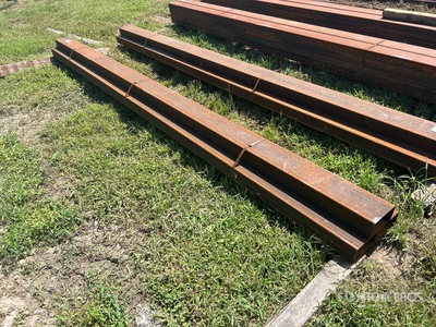 Quantity of (3) 4 X 8 X 3/16 Rectangle Tubing Varios metales (Unused)