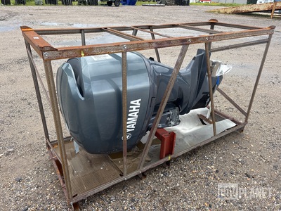 Yamaha F200TXR Outboard Motor