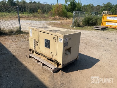 2009 Fermont MEP-803A 10kW Generator Set