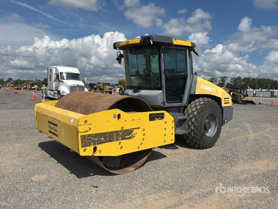 2017 Dynapac CA2500D Smooth Drum Compactor