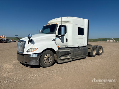 2019 International LT625 6x4 T/A Sleeper Truck Tractor