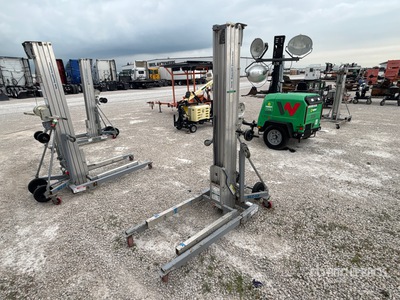 2019 Genie SLC18 Material Hoist