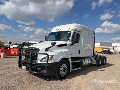 2019 Freightliner Cascadia 126 6x4 T/A Sleeper Truck Tractor