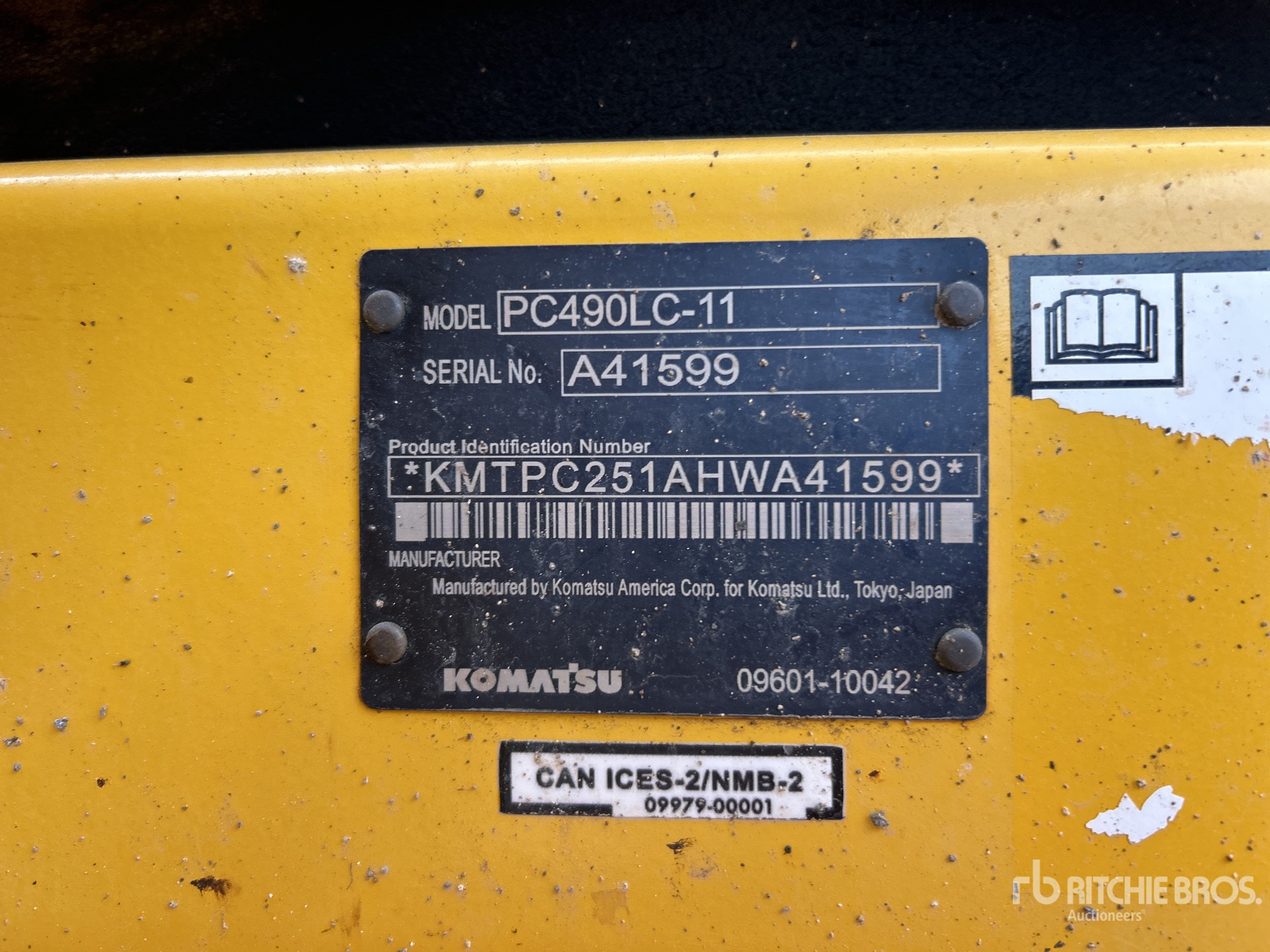 2017 Komatsu PC490LC-11 Tracked Excavator