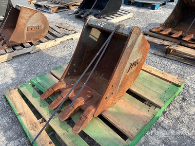 Yanmar 18 in Q/C Backhoe Loader Bucket