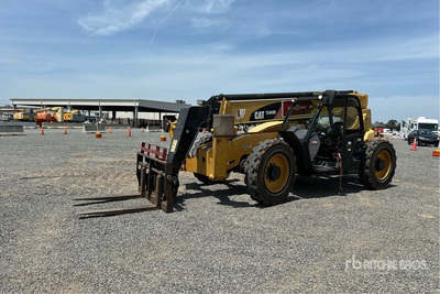 2018 Cat TL943D Telehandler