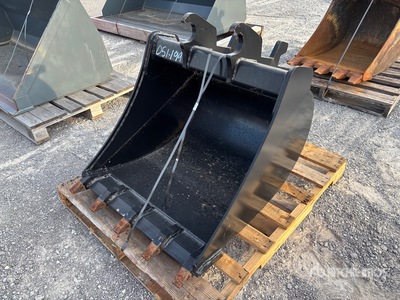 John Deere 30 in Q/C Digging Excavator Bucket - Fits John Deere