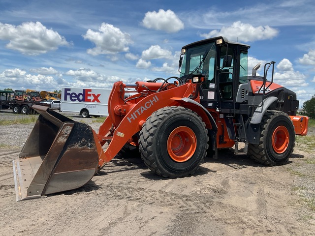 2019 Hitachi ZW220-6