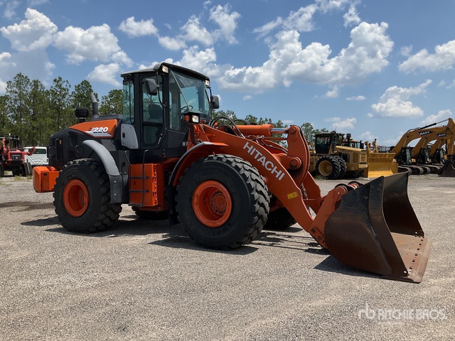 CARGADOR FRONTAL 2021 HITACHI ZW2206