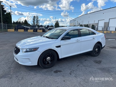 2015 Ford Taurus AWD Automobile