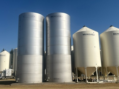 Meridian SSK1640L Fertilizer Hopper Grain Bin