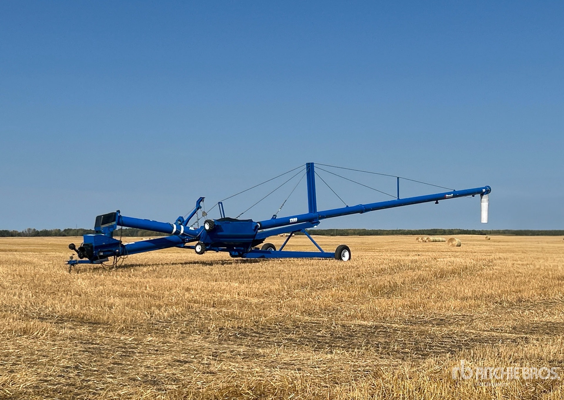 Brandt 1380 13 in x 80 ft Swing Grain Auger