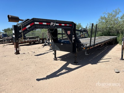 2021 PJ Trailers LD402 40 ft T/A Gooseneck Equipment Trailer