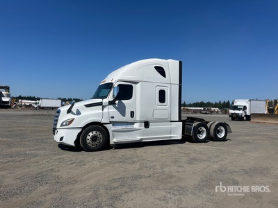 2018 Freightliner Cascadia 126 6x4 Ciągnik siodłowy T/A z kabiną sypialną