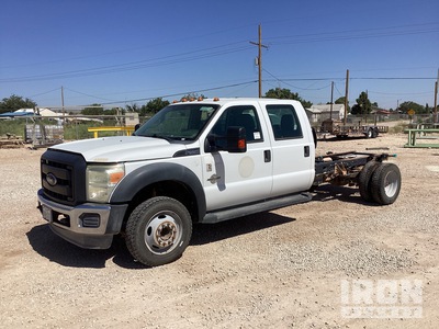 2013 Ford F-550 XL 4x2 Crew Cab Cab and Chassis