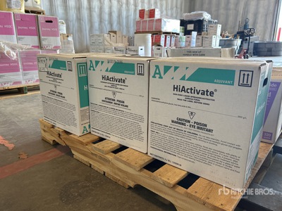 Winfield United HiActivate Quantity of 8 10 L Jugs Non-Ionic Liquid Spreader/Activator Divers  (Unused)