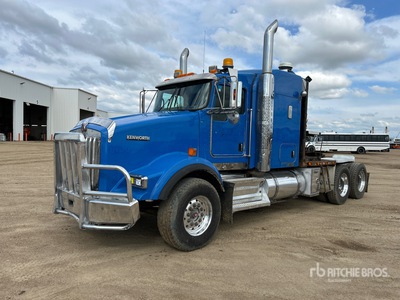 2012 Kenworth T800 6x4 Sleeper Winch Truck